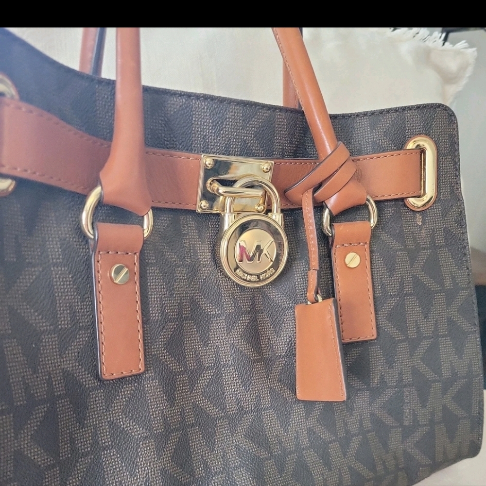 Michael Kors Hamilton Leather Bag Brown Logo with Dust Bag - Picture 4 of 13